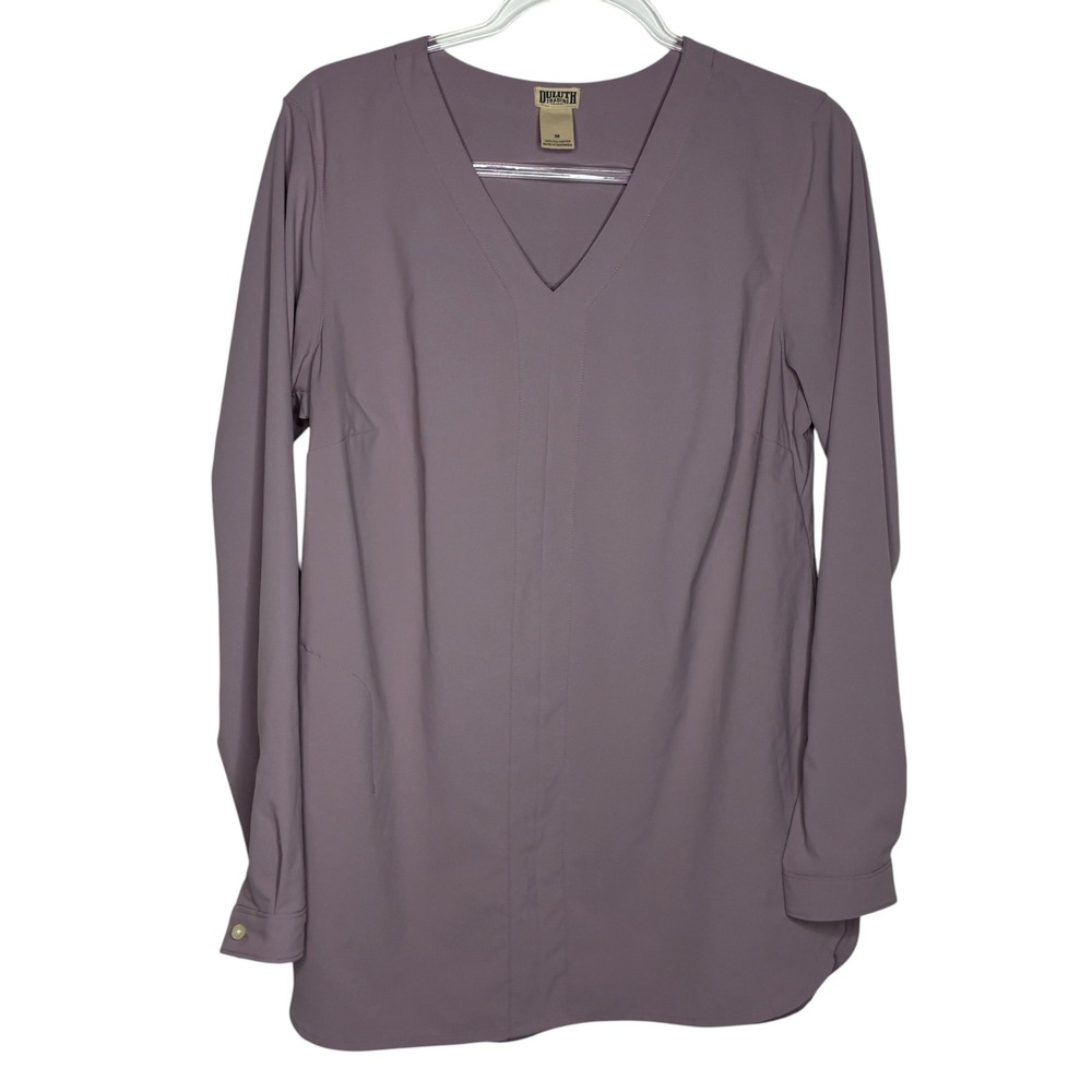 Duluth Trading‎ Co Womens Medium Purple Nonstop Tunic Top V-Neck Gorpcore Modest